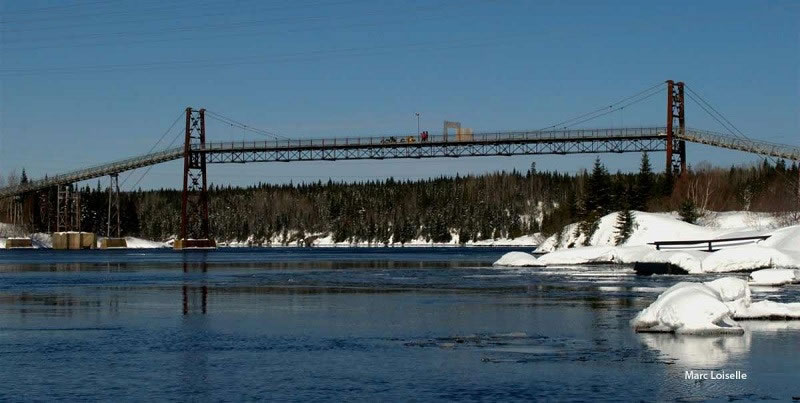 Passerelle de motoneiges à Rivière Bersimis